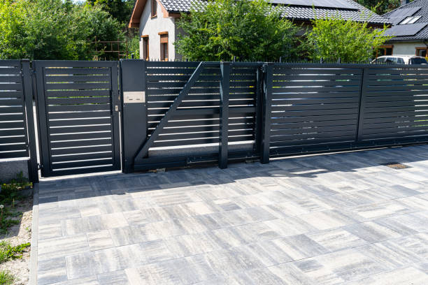 Best Driveway Pavers Near Me  in Sterling Heights, MI
